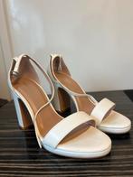 Witte Anna Field Hakken, Ophalen of Verzenden, Zo goed als nieuw, Wit, Pumps