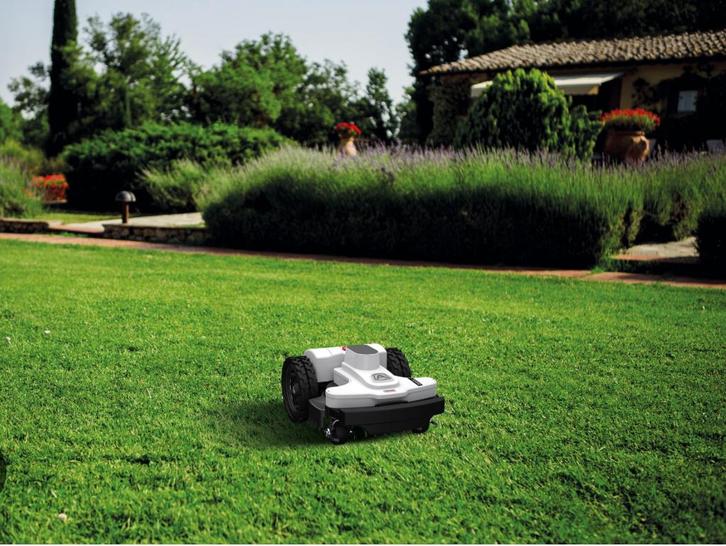 Gebruikte Ambrogio 4.0 Robotmaaier, Tuin en Terras, Robotmaaiers, Gebruikt, Meer dan 25 cm, Ophalen