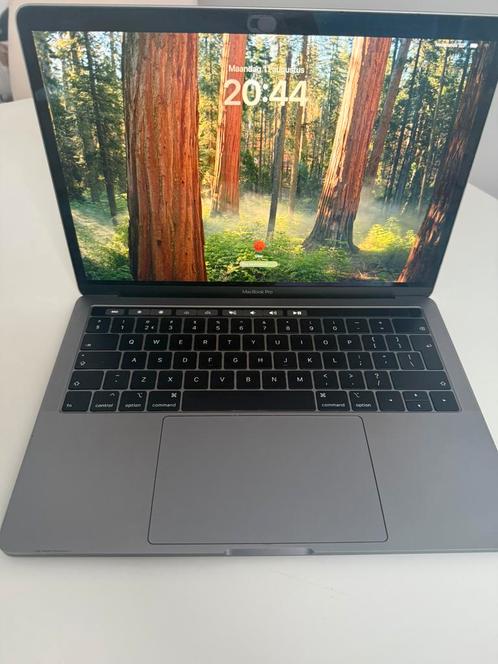 Macbook pro 2018, Computers en Software, Apple Macbooks, Ophalen of Verzenden