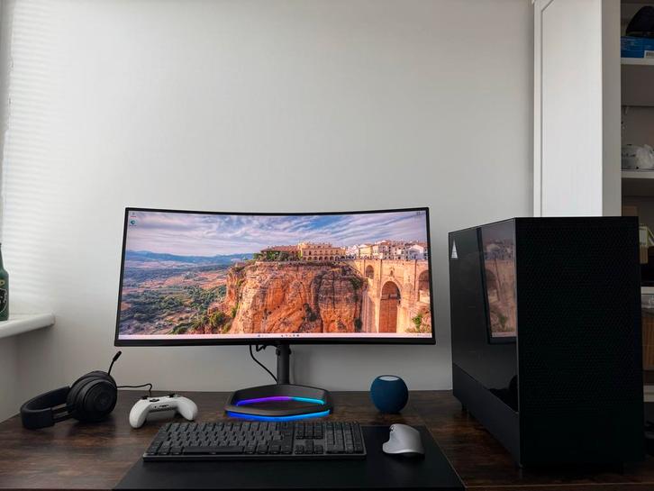 Stealth Gaming PC - Ryzen 7600X, RTX 4070 Super, 32GB, Wifi, Computers en Software, Desktop Pc's, Zo goed als nieuw, 4 Ghz of meer