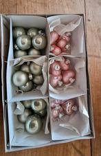 Set roze en groene glazen balletjes, Ophalen of Verzenden, Zo goed als nieuw