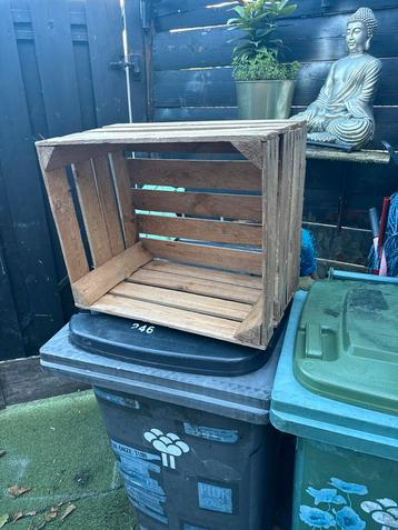 Houten Krat - Opbergruimte of Decoratie beschikbaar voor biedingen
