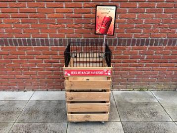 Coca Cola  presentatie display. beschikbaar voor biedingen