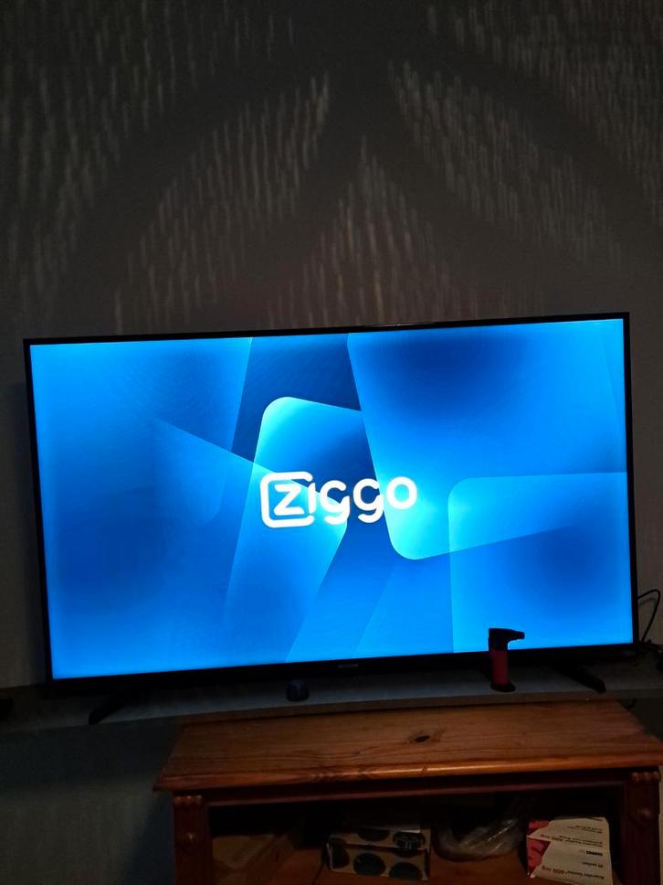 Samsung Smart TV + SoundbarSysteem met Subwoofer, Audio, Tv en Foto, Televisies, Zo goed als nieuw, LED, 100 cm of meer, 4k (UHD)