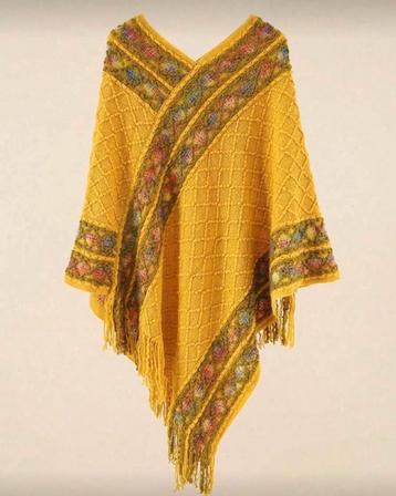Poncho Sjaal Nelly Geel beschikbaar voor biedingen