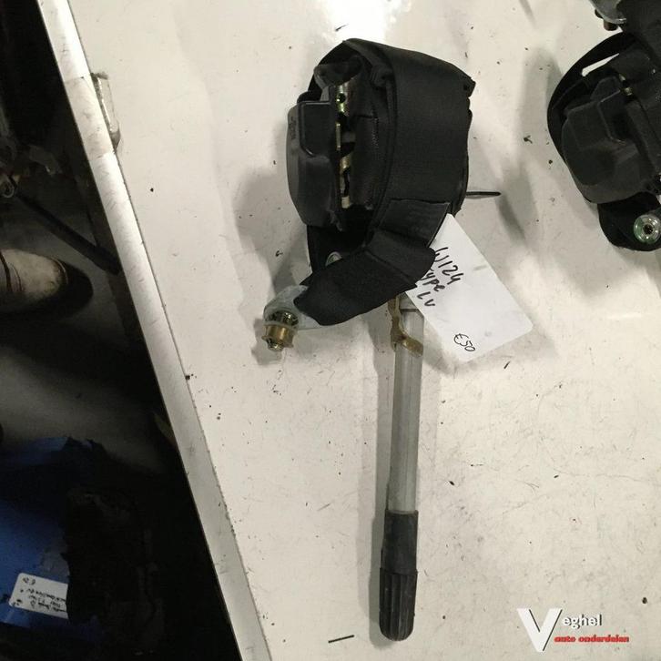 mercedes w124 gordelset 1985, Auto-onderdelen, Interieur en Bekleding, Gebruikt, Ophalen of Verzenden