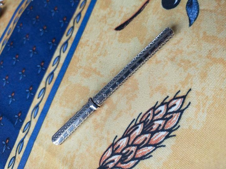 Antiek Zilveren Naaldenkoker - Zwaardje Gemerkt, Antiek en Kunst, Antiek | Goud en Zilver, Zilver, Ophalen of Verzenden