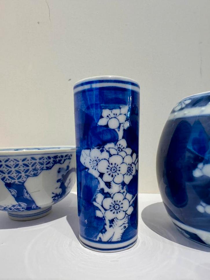 Chinees blauw-wit “Kangxi” stijl penseelvaasje, Antiek en Kunst, Antiek | Porselein, Ophalen of Verzenden