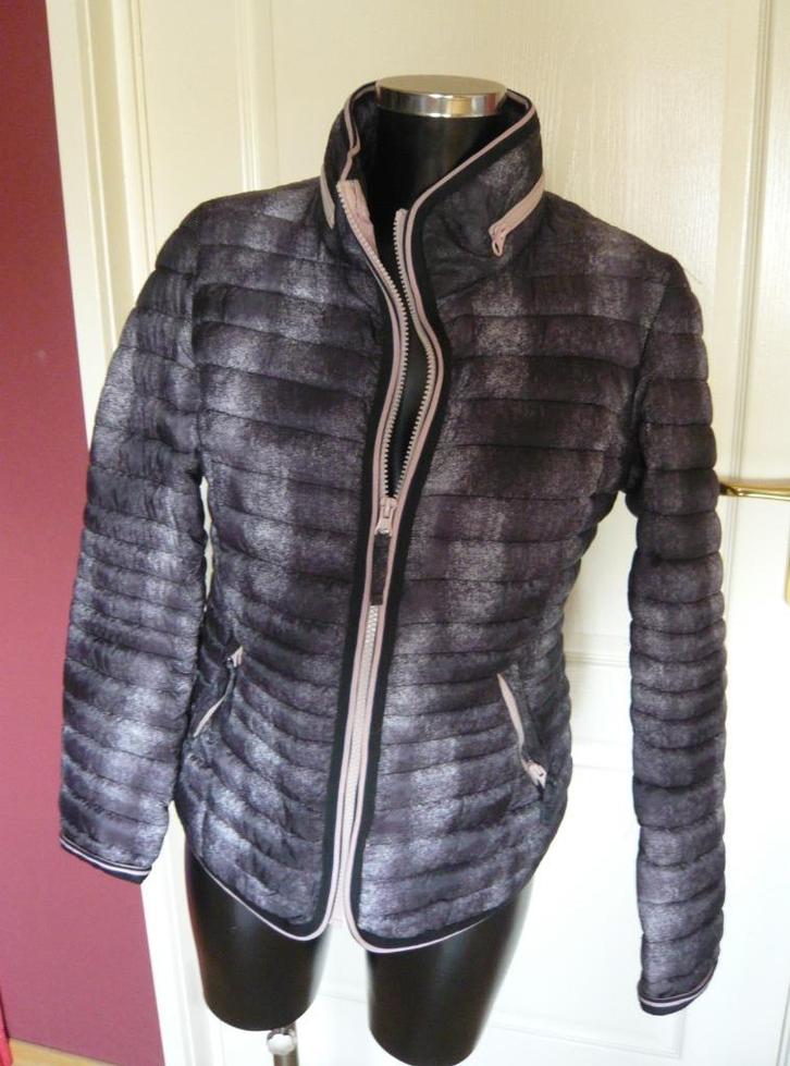 MGO jack grijs/roze slangprint nieuw mt 36 van €99 voor €45, Kleding | Dames, Jassen | Winter, Nieuw, Maat 36 (S), Grijs, Ophalen of Verzenden