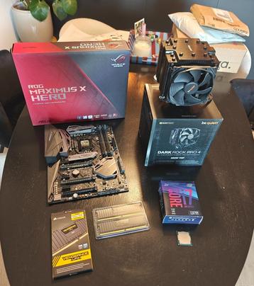 i7 8700K / Asus Maximus X Hero / Corsair Vengeance LPX 16GB beschikbaar voor biedingen