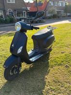 Btc riva scooter blauw kenteken, Fietsen en Brommers, Snorfietsen en Snorscooters, Gebruikt, Benzine, Ophalen, Overige merken