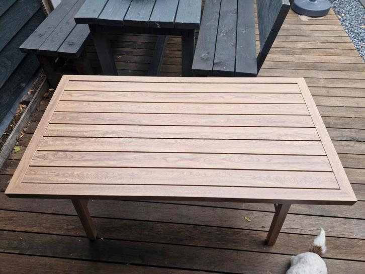 Nieuwe tuintafel aluminium houtlook, Tuin en Terras, Tuintafels, Ophalen