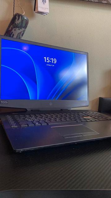 HP Omen 17 cn0925nd Lees beschrijving beschikbaar voor biedingen