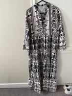 Zwart witte jurk, Kleding | Dames, Jurken, Ophalen of Verzenden, Zo goed als nieuw, Zwart, Boven de knie