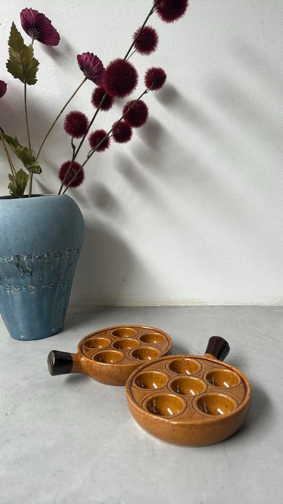Keramieken escargotschaaltjes – ook leuk als verfpalet, Antiek en Kunst, Antiek | Servies los, Ophalen of Verzenden
