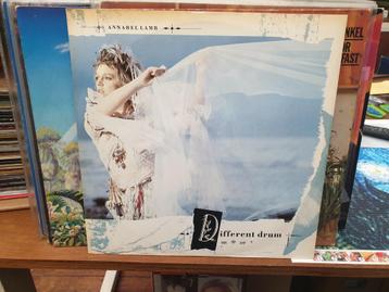 Annabel Lamb - Different Drum, maxi Single (M1) beschikbaar voor biedingen