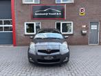 Toyota Yaris 1.3 - 101 pk - CLIMATE CONTROL- ELEKTRISCH PAKK, Voorwielaandrijving, 1025 kg, Gebruikt, Zwart