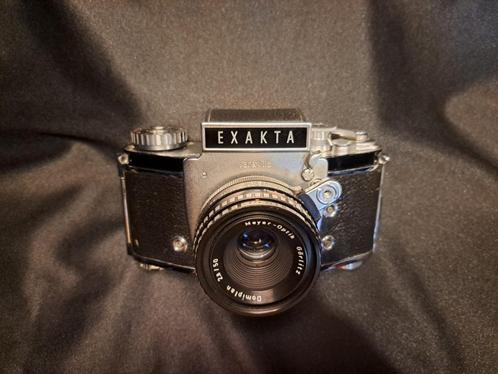 Exakta Varex IIb in optische nieuwstaat met Domiplan 2.8/50, Audio, Tv en Foto, Fotocamera's Analoog, Zo goed als nieuw, Spiegelreflex