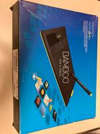 Wacom Bamboo Pen & Touch Tablet, Computers en Software, Tekentablets, Ophalen of Verzenden, Multi-touch, Zo goed als nieuw, Bedraad