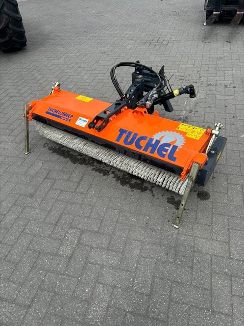 Tuchel sweep bezem fronthef, Zakelijke goederen, Machines en Bouw | Onderhoud en Reiniging