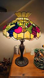 Prachtige Grote Tiffany lamp🍇In Mooie Staat🍇Hoogte 61cm, Ophalen, Zo goed als nieuw, 50 tot 75 cm