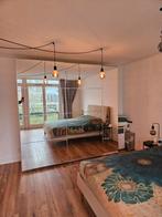 IKEA Pax kast met schuifdeuren en spiegelwand, Huis en Inrichting, Kasten | Kledingkasten, Ophalen, Gebruikt, 200 cm of meer, 200 cm of meer