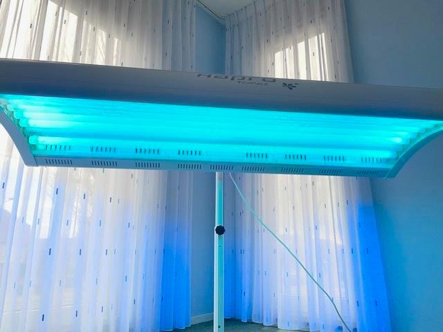 Hapro Topaz Zonnehemel, Witgoed en Apparatuur, Zonnebanken en Gezichtsbruiners, Gebruikt, Zonnebank enkelzijdig, 10 tot 15 lampen