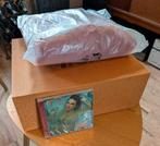 Taylor Swift The Life Of A Showgirl Cardigan M/L Box Set, Maat 42/44 (L), Oranje, Ophalen of Verzenden, Zo goed als nieuw