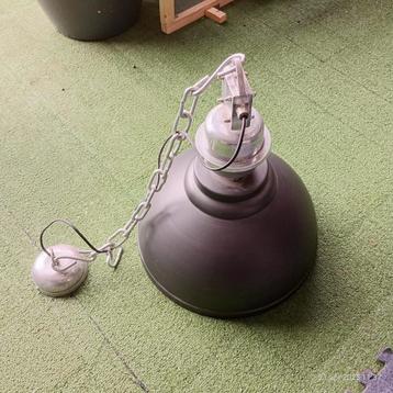 Te koop hanglamp beschikbaar voor biedingen