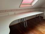 Twee keurige nette bureaus, in hoogte verstelbare poten., Huis en Inrichting, Bureaus, Ophalen of Verzenden, Gebruikt