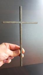 Antiek bronzen kruis – beeldhouwkunst religieuze brons, Ophalen of Verzenden, Brons