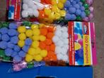 Pompoms - 100 stuks per zakje, Ophalen of Verzenden, Nieuw, Materiaal