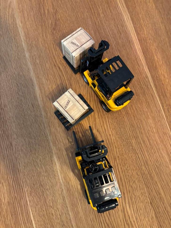 Model heftruck, Hobby en Vrije tijd, Modelauto's | Overige schalen, Nieuw, Ophalen of Verzenden