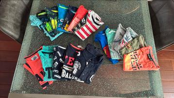 T-shirts jongen draagmaat 104-110 beschikbaar voor biedingen