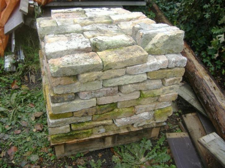 Friese geeltjes, oud. ca 330 stuks, zie foto-omschrijving, Doe-het-zelf en Verbouw, Metselstenen, Zo goed als nieuw, Bakstenen