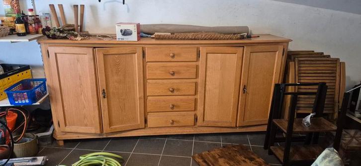 GRATIS Ruim licht eiken dressoir - 250cm breed, Huis en Inrichting, Kasten | Dressoirs, Ophalen