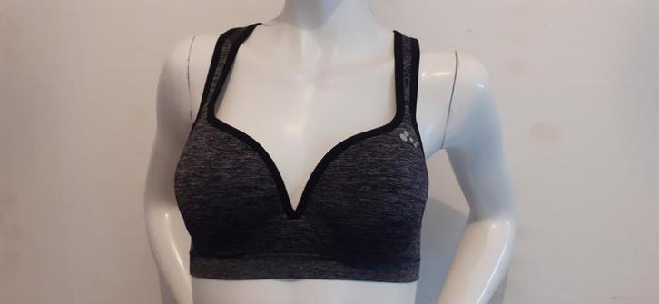 Sport BH van Only Play Sportswear grijs maat Medium Nieuw !, Kleding | Dames, Sportkleding, Nieuw, Fitness of Aerobics, Maat 38/40 (M)