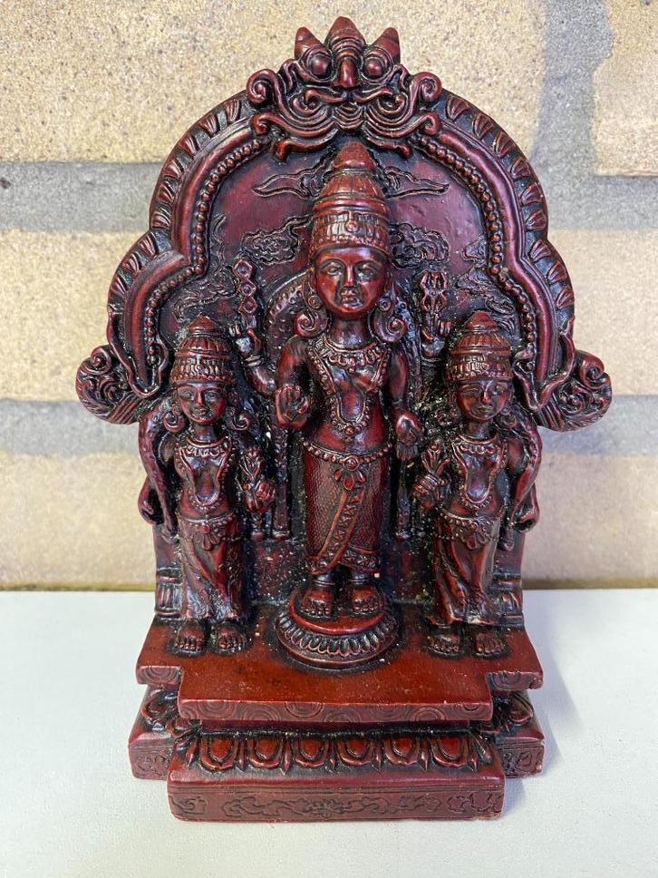 Lakshmi Vishnu Bhudevi Triade beeld – Hindoeïsme 15 cm, Verzamelen, Religie, Zo goed als nieuw, Hindoeïsme, Beeld(je), Ophalen of Verzenden