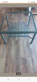 Salontafel met glazen blad en metalen frame, Huis en Inrichting, Tafels | Sidetables, Ophalen, Gebruikt, 50 tot 100 cm, Vierkant
