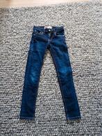 Super jeans van levi's maat 140  Als nieuw!, Jongen of Meisje, Ophalen of Verzenden, Broek, Zo goed als nieuw