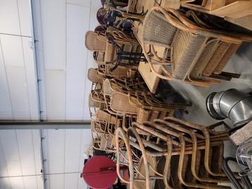 Mooie rieten tuin stoelen partij beschikbaar voor biedingen