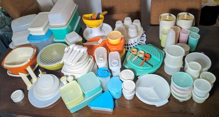 Tupperware Partij, Huis en Inrichting, Keuken | Tupperware, Gebruikt, Bak of Kom, Blauw, Geel, Groen, Wit, Bruin, Crème, Oranje
