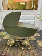 Antieke speelgoed kinderwagen, Ophalen