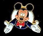 Mickey Mouse pin met 2 handjes, Verzenden, Nieuw, Transport, Speldje of Pin