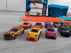 Heel veel hotwheels, banen, parkeergarage en toebehoren, Zo goed als nieuw, Ophalen