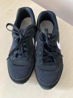 Te koop Nike md runner zwart maat 39., Zwart, Nike, Ophalen of Verzenden, Sneakers of Gympen