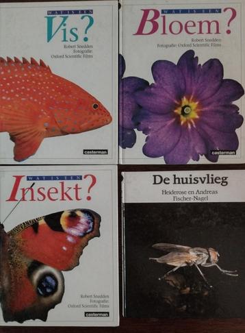3 x boek uit de serie Wat is een ? en de huisvlieg beschikbaar voor biedingen