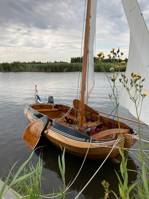 Te koop aangeboden tjotter, Watersport en Boten, Platbodems, Gebruikt, Tot 6 meter, Hout, Overige brandstoffen, Ophalen of Verzenden