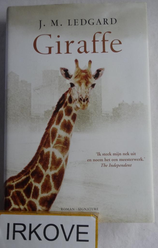 GIRAFFE * J.M. Ledgard * Onbegrijpelijk Helaas Waar Verhaal!, Boeken, Verzenden, Zo goed als nieuw, J.M. Ledgard, Europa overig