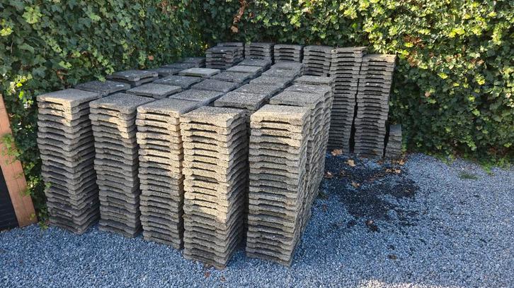 225+  Gebruikte Drainage Tegels - Gratis Afhalen!, Tuin en Terras, Tegels en Klinkers, Gebruikt, Terrastegels, Beton, 10 m² of meer